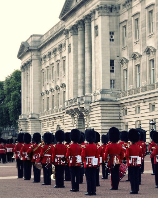 London / Λονδίνο: Buckingham Palace Exterior