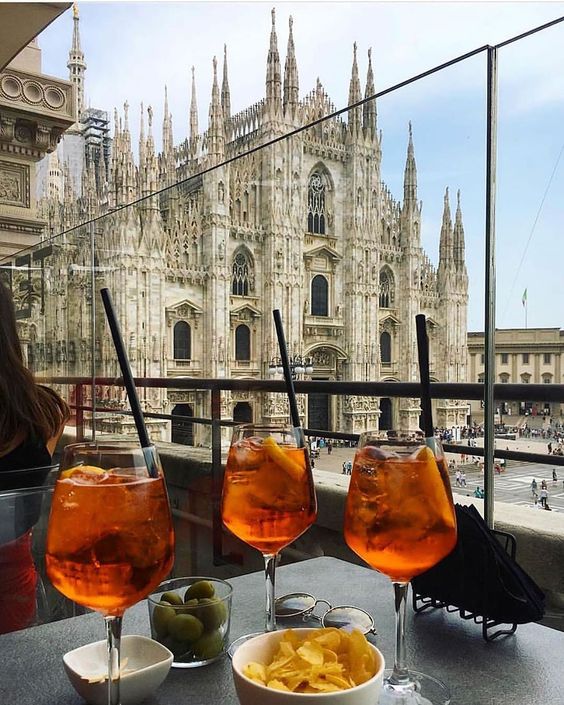 Milan / Μιλάνο: Duomo Drinks